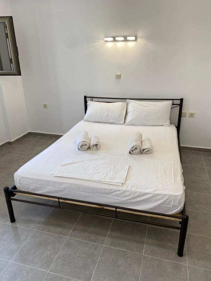 Central Areopolis Rooms Ареополі Екстер'єр фото